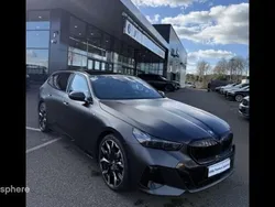 Gris Utilisé 2024 BMW 530e M Sport Break | 82 990 €
