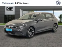 Gris Utilisé 2024 VW Golf VIII Style Berline | 29 899 € (Prix assez cher)