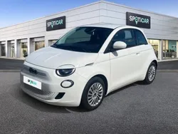 Blanc Utilisé 2022 Fiat 500e Action Citadine | 15 990 € (Prix assez cher)