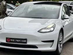 Blanc Utilisé 2022 Tesla Model 3 Standard Range Berline | 21 490 €