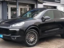 Noir Utilisé 2016 Porsche Cayenne Edition SUV | 37 900 € (Prix assez cher)