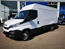 Blanc Utilisé 2019 Iveco Daily Berline | 23 890 €