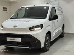 Blanc Nouvelle 2025 Toyota Proace City Van | 20 900 €