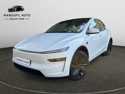 Blanc Utilisé 2025 Tesla Model Y Long Range RWD SUV | 46 180 €