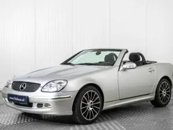 Gris Utilisé 2000 Mercedes SLK320 Cabriolet | 8 900 €