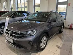 Gris Utilisé 2022 VW Taigo Life SUV | 20 205 € (Prix juste)