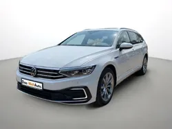 Blanc glacier Utilisé 2023 VW Passat GTE Break | 37 990 € (Prix cher)