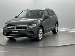 Gris Utilisé 2022 VW Tiguan Elegance SUV | 34 499 € (Prix juste)