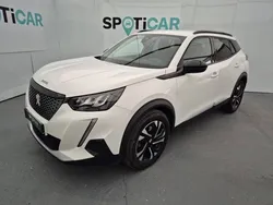 Blanc Utilisé 2022 Peugeot 2008 Allure SUV | 18 390 € (Prix juste)