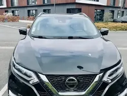 Noir Utilisé 2018 Nissan Qashqai Tekna SUV | 15 500 € (Prix assez cher)