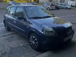 Utilisé 2003 Renault Clio II Authentique Berline | 1 900 € (Bon prix)