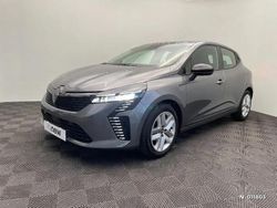 Gris Utilisé 2024 Renault Clio V Evolution | 14 990 € (Prix juste)