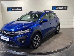 Bleu Utilisé 2024 Dacia Sandero Expression Citadine | 16 999 € (Prix juste)