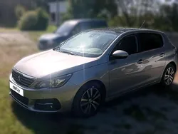 Gris Utilisé 2020 Peugeot 308 Allure Berline | 12 990 € (Super prix)