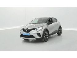 Gris Utilisé 2022 Renault Captur Evolution SUV | 17 370 € (Prix juste)