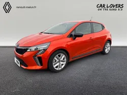 Orange Utilisé 2024 Renault Clio V Evolution Berline | 20 190 € (Prix juste)