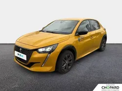 Jaune Utilisé 2023 Peugeot e-208 Style Citadine | 17 289 € (Prix juste)