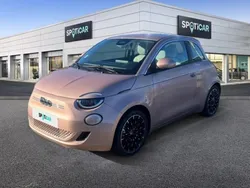 Utilisé 2022 Fiat 500e La Prima Citadine | 21 990 € (Prix cher)