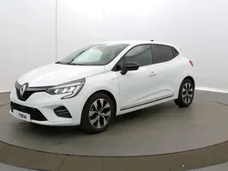 Blanc Utilisé 2023 Renault Clio V Evolution Citadine | 13 490 € (Bon prix)