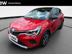 Rouge Utilisé 2024 Renault Captur Evolution SUV | 19 400 € (Prix assez cher)