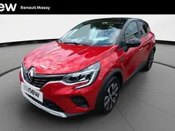 Rouge Utilisé 2024 Renault Captur Evolution SUV | 19 400 € (Prix assez cher)