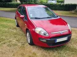 Rouge Utilisé 2010 Fiat Punto Evo Dynamic Citadine | 3 900 €