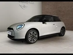Blanc Utilisé 2024 Mini Cooper SE Classic Citadine | 33 990 €