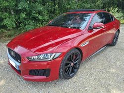Rouge Occasion 2016 Jaguar XE Supercharged Berline | 27 900 €