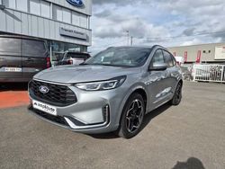 Gris solar mã©tallisã©e Utilisé 2025 Ford Kuga ST-Line X SUV | 38 499 € (Prix cher)