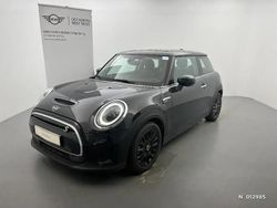 Noir Utilisé 2022 Mini Cooper SE Hatch Citadine | 19 990 € (Prix juste)