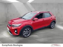 Rouge grenadine Occasion 2019 Kia Stonic Active SUV | 13 490 € (Prix juste)