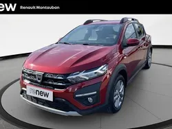 Rouge Utilisé 2022 Dacia Sandero Comfort Citadine | 14 290 € (Prix juste)
