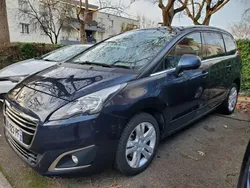 Utilisé 2015 Peugeot 5008 Allure Monospace | 9 300 € (Bon prix)