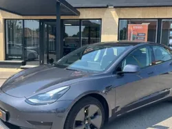 Gris Utilisé 2022 Tesla Model 3 Standard Range Berline | 25 490 € (Bon prix)