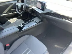 Noir Utilisé 2025 Opel Astra GSe | 32 480 € (Prix assez cher)