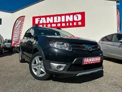 Noir Utilisé 2015 Dacia Sandero Prestige Citadine | 8 990 € (Prix juste)