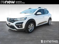 Utilisé 2022 Dacia Sandero Comfort Citadine | 13 990 € (Prix juste)