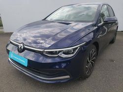Bleu Utilisé 2024 VW Golf VIII Style Berline | 28 590 € (Prix juste)