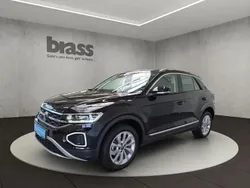 Noir Utilisé 2024 VW T-Roc Style SUV | 31 300 € (Prix juste)