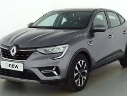 Gris Utilisé 2022 Renault Arkana Business SUV | 19 799 € (Bon prix)