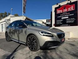 Beige Utilisé 2017 Volvo V40 CC Break | 14 990 €