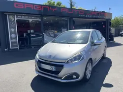 Utilisé 2017 Peugeot 208 Style Citadine | 5 490 € (Bon prix)