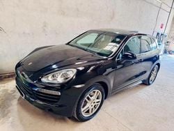 Noir Utilisé 2011 Porsche Cayenne SUV | 19 000 € (Prix juste)