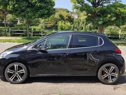 Noir Utilisé 2019 Peugeot 208 S Citadine | 10 000 € (Prix juste)