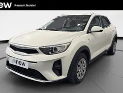 Blanc Utilisé 2022 Kia Stonic Motion SUV | 14 790 € (Prix juste)