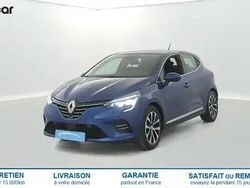 Bleu Utilisé 2022 Renault Clio V Intens Berline | 17 990 € (Prix juste)