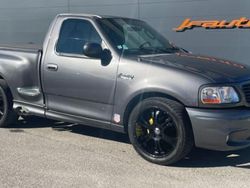 Occasion 2004 Ford V8 | 33 000 €