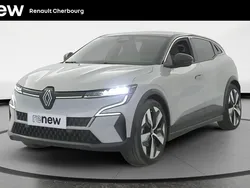 Gris Utilisé 2022 Renault Mégane Techno Berline | 27 090 € (Prix juste)