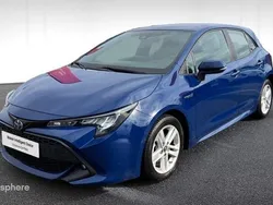 Bleu nuit/bleu de prusse Utilisé 2019 Toyota Corolla Business Edition Berline | 18 479 € (Prix juste)