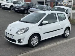Blanc Utilisé 2010 Renault Twingo LIMITED Citadine | 5 490 € (Prix assez cher)